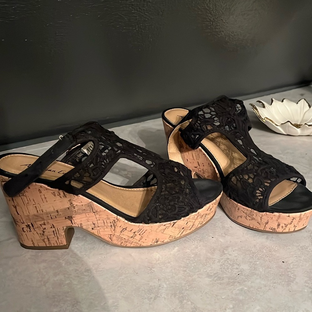 American Eagle lace detail wedge sandals